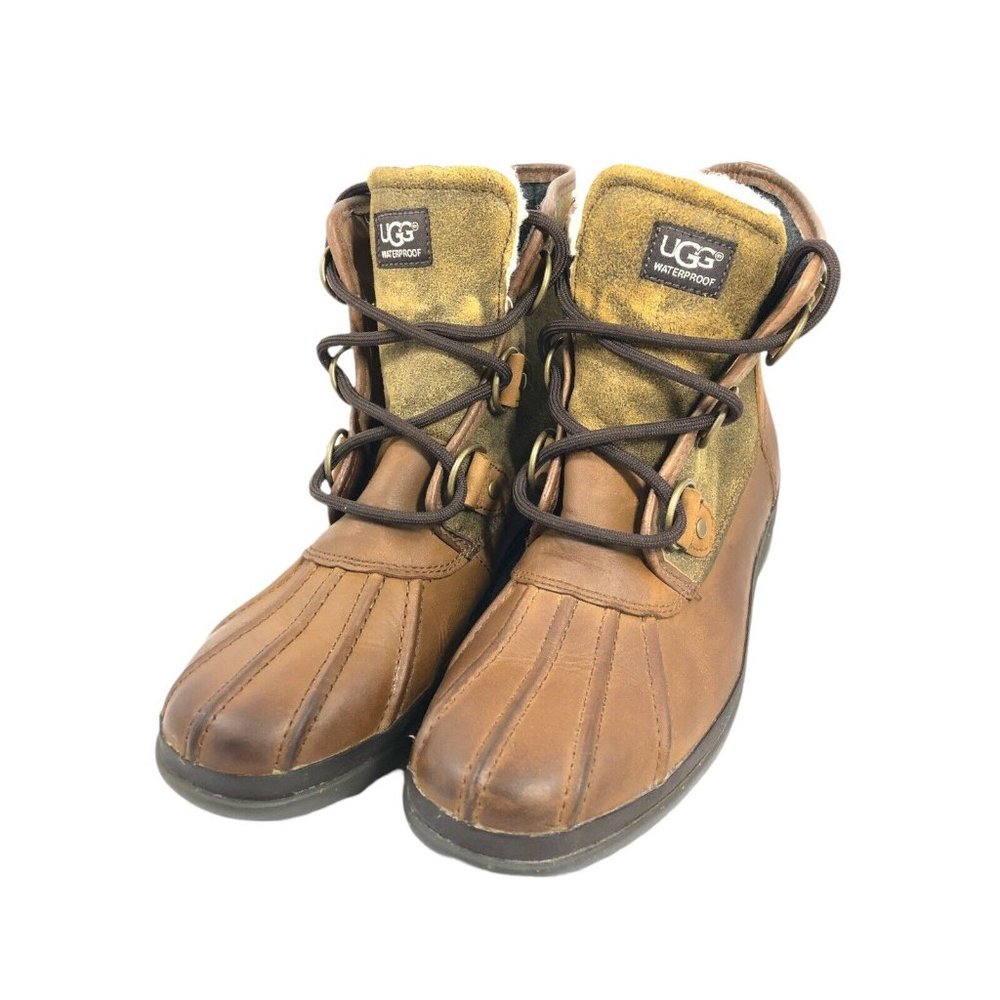UGG Cecile Women's 8.5 Waterproof Leather Sherpa Wool Lined Duck Boot No Tag